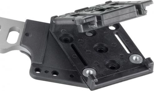 Attaching the BladeTech Tek-Lok to the