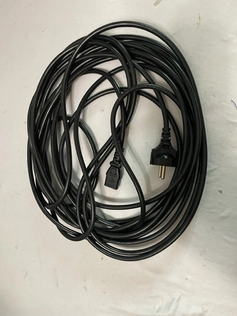 C2G power cable Cable / 10