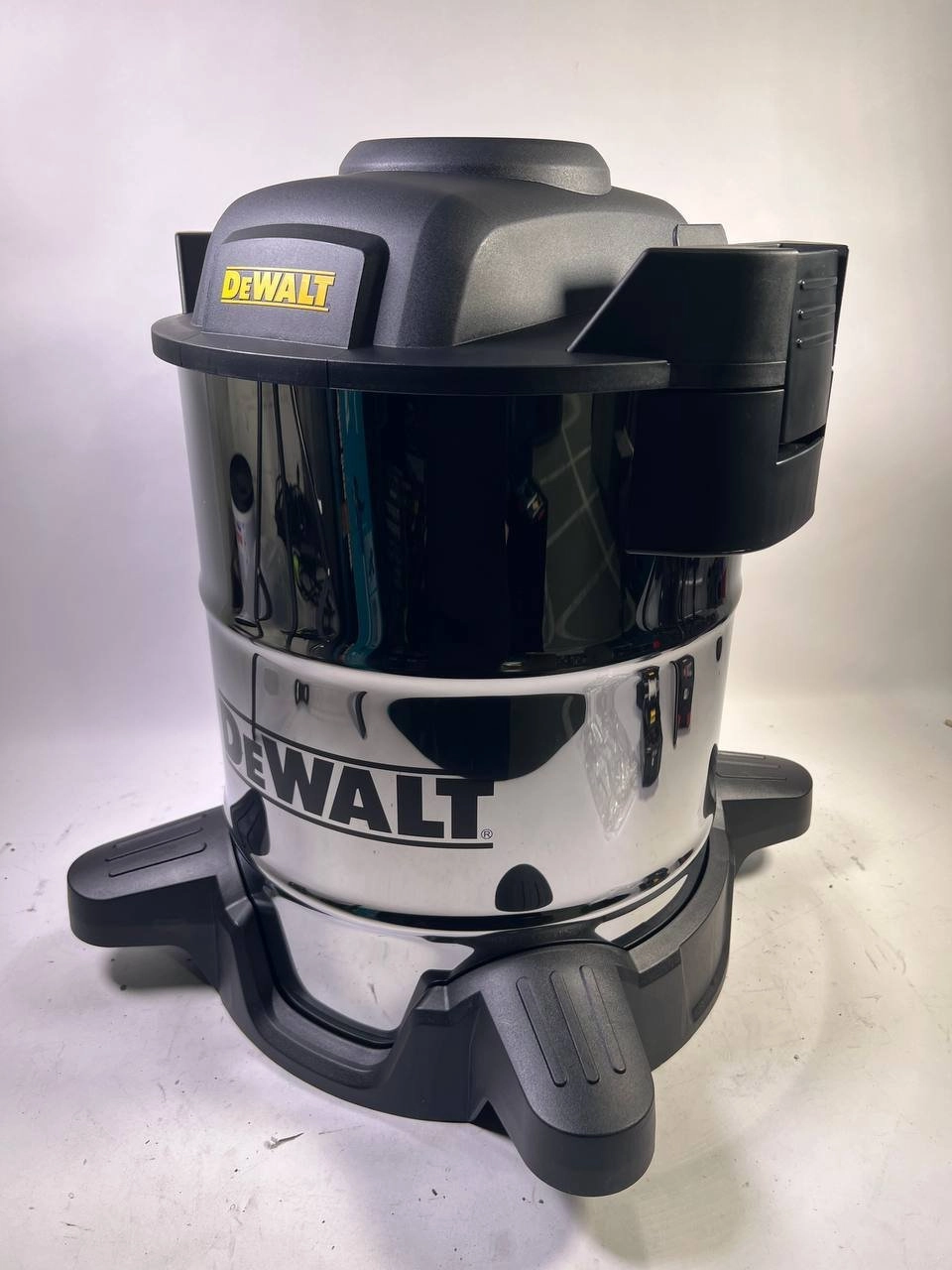 DEWALT 38L DXVCS003 Cyclone Dust Collector