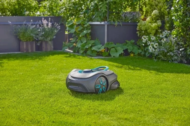Gardena Robotic Lawnmower smart SILENO free