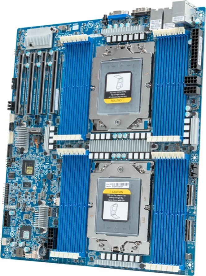 SP5 Gigabyte MZ73-LM0 Rev 2 MZ73-LM0