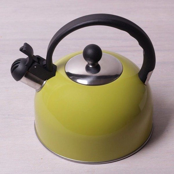 Kamille Steel kettle with whistle 2