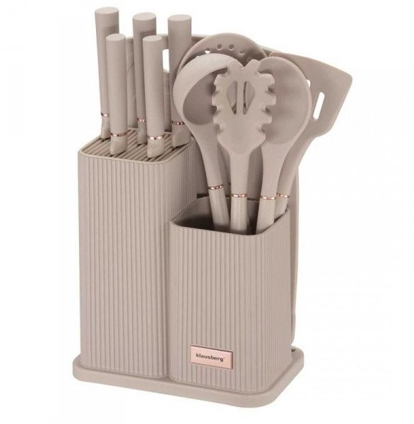 SET OF KNIVES AND KITCHEN Utensils