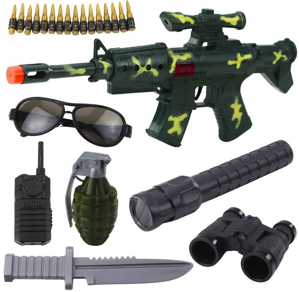 Military rifle with accessories 15672024 5905991082705