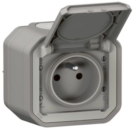 Legrand NEW PLEXO Socket 2P+Z  car