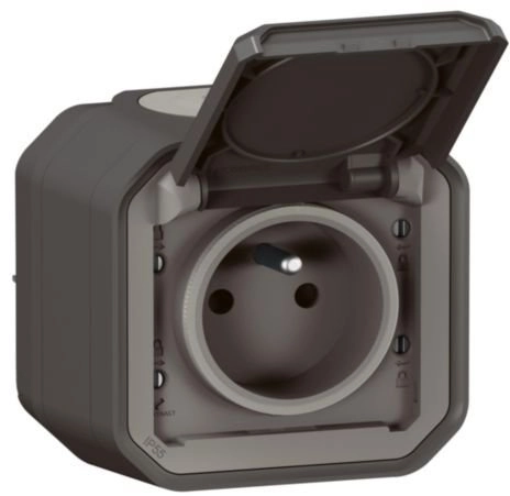 NEW PLEXO 55 Socket 2P+Z  auto