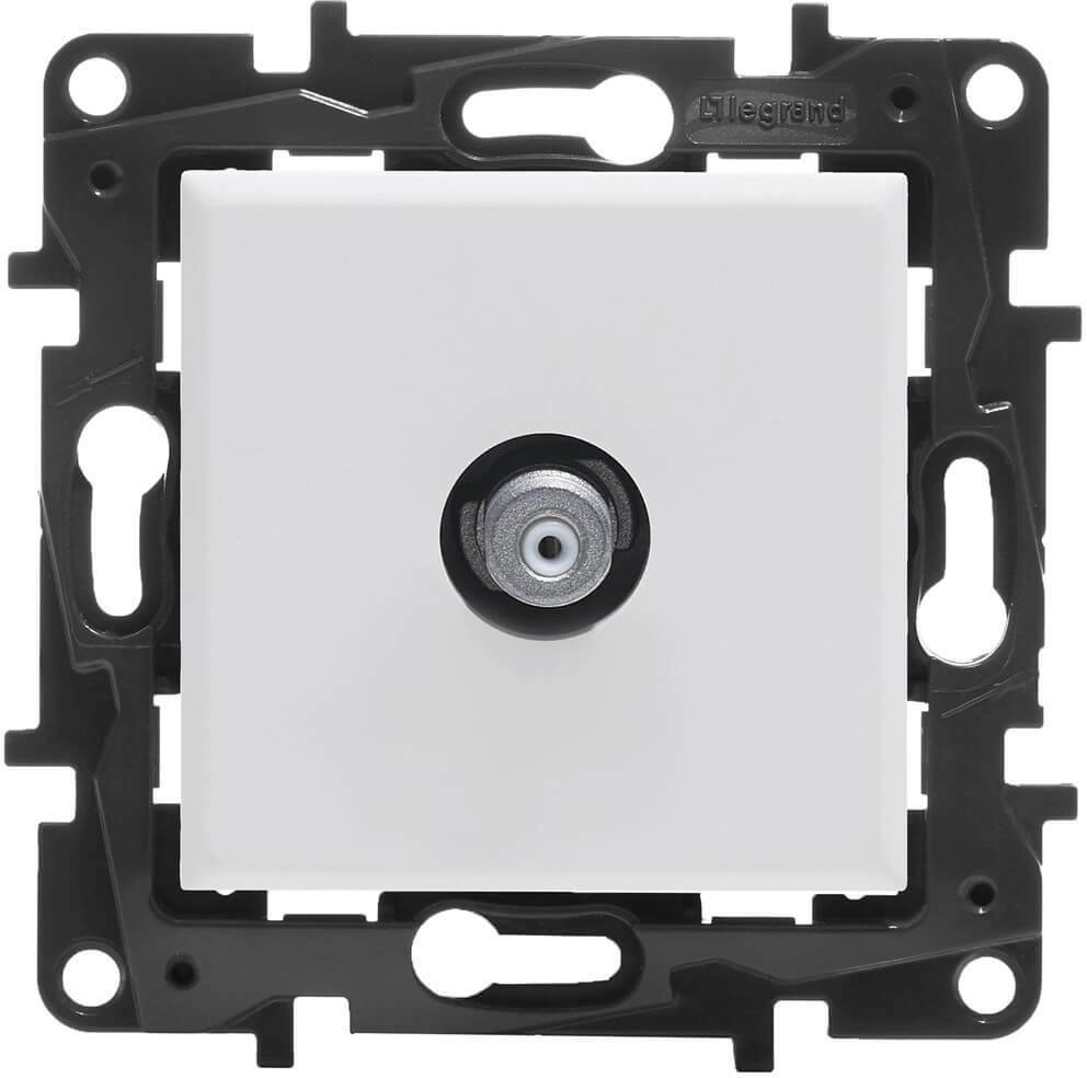 Legrand Niloe Step TV f-type star