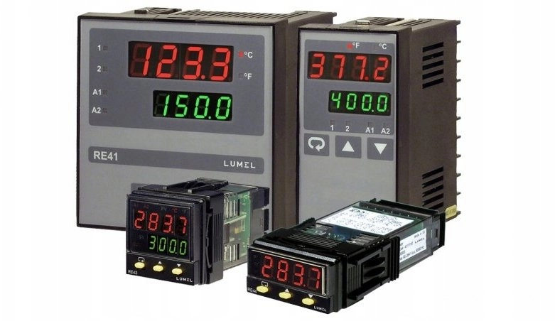 Lumel Programmable controller 96x96 4: power