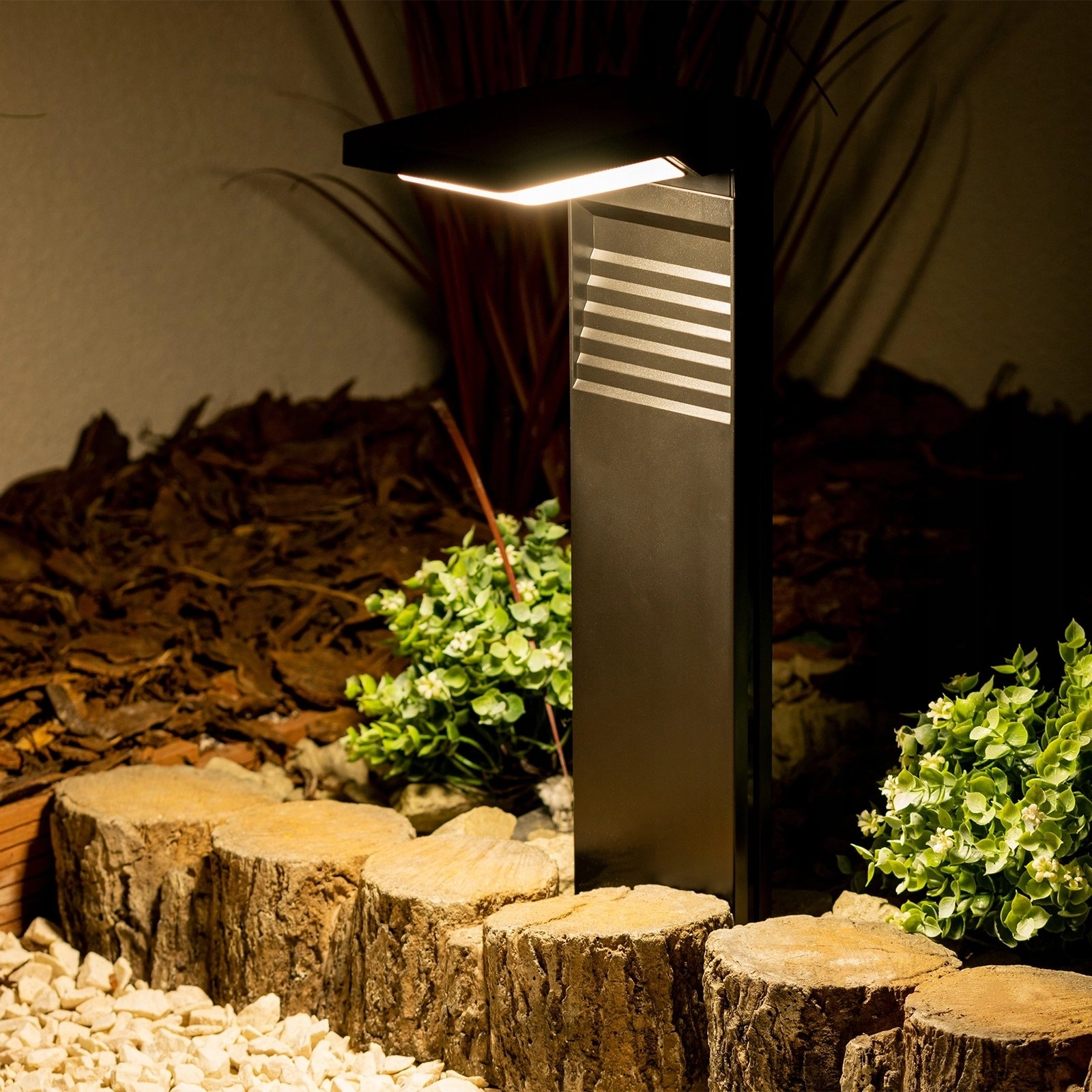 Lumiled Lampa solarna ogrodowa LED wbijana