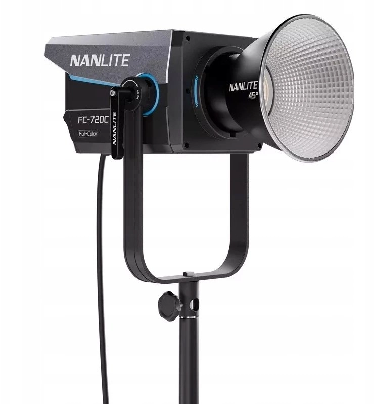 Nanlite FC-720C full-color studio spotlight 9742772