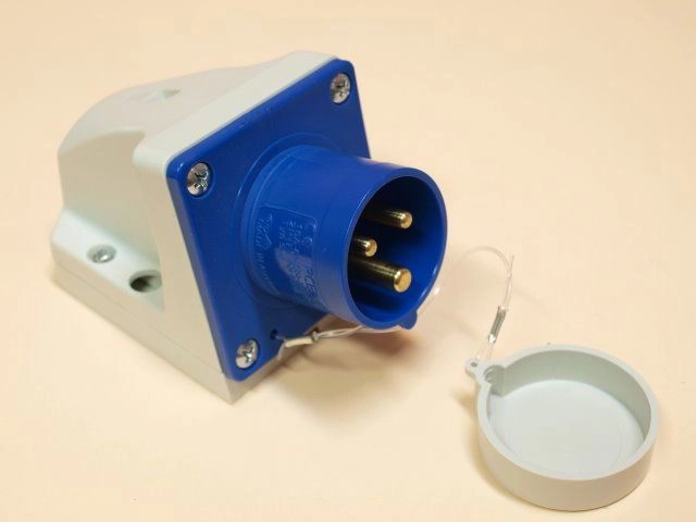 PCE Wtyczka odbiornikowa z zatyczką 16A