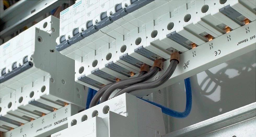 Siemens Circuit breaker 4P B 25A