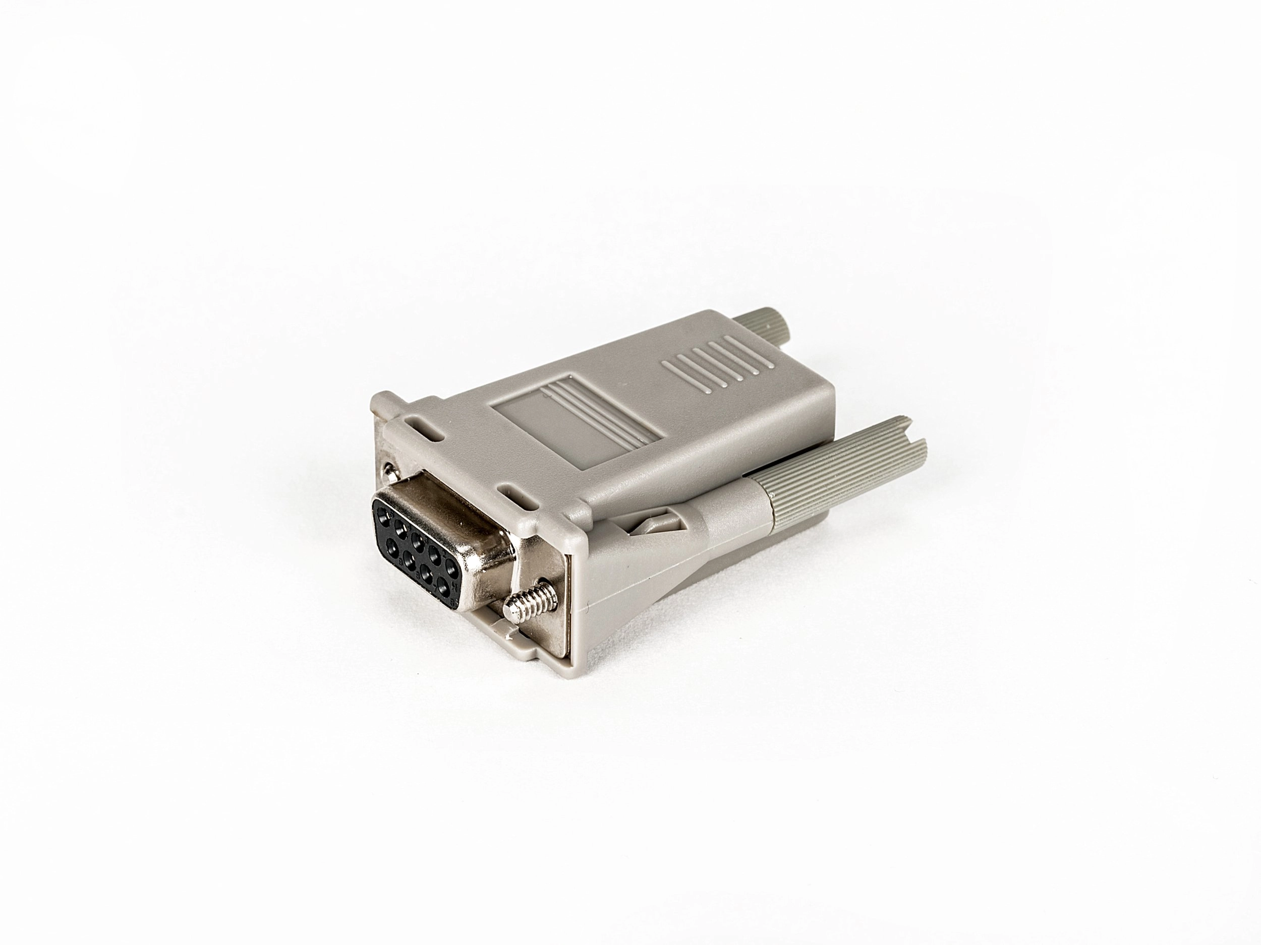 Vertiv Avocent RJ45 to DB9F cross