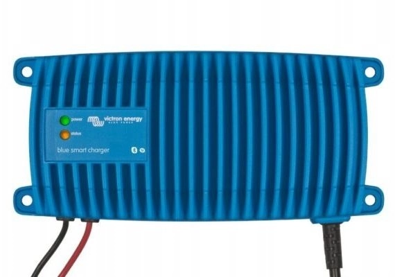 Blue Smart IP67 Charger 24V 12A(1+si)