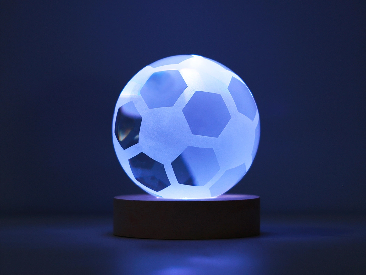 ITotal - Crystal Ball Lamp -