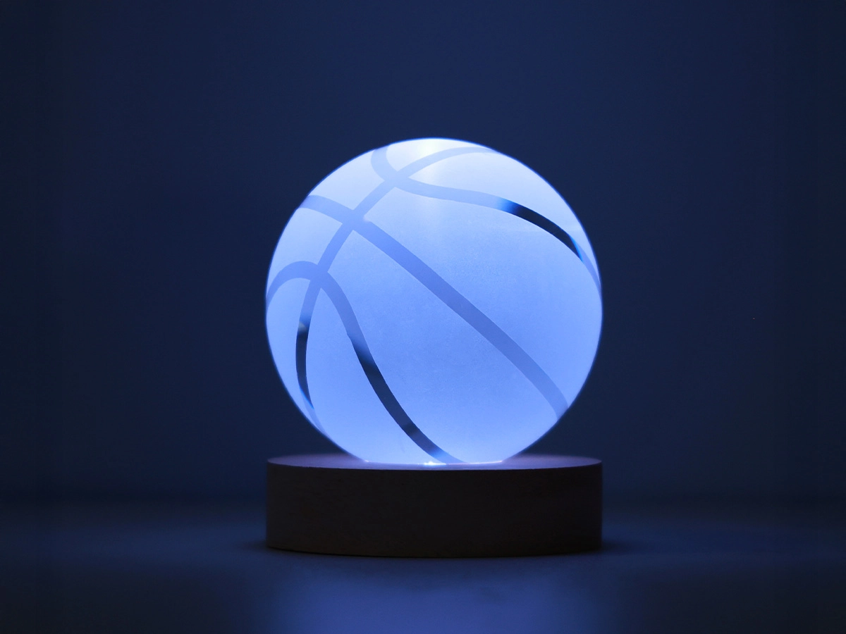 ITotal - Crystal Ball Lamp -